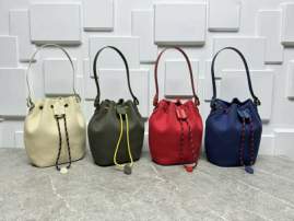 Picture of Miu Miu Handbags _SKUfw227908028fw